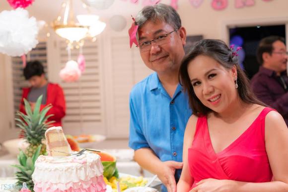 Mai Thiên Vân: "Tôi hay bị Quang Lê bán đứng, anh ấy thích drama, không thích bình yên"- Ảnh 2. Mai Thiên Vân: "Tôi hay bị Quang Lê bán đứng, anh ấy thích drama, không thích bình yên"- Ảnh 2.