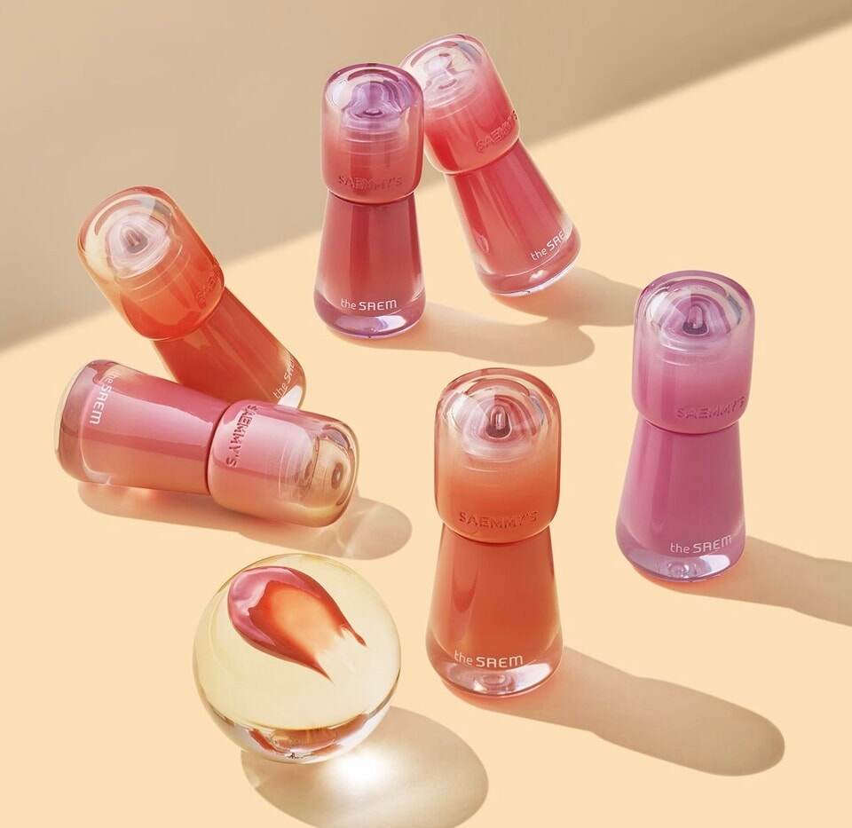 Thêm một thỏi son bóng "chuốc say" gái Hàn vì packaging độc nhất vô nhị: Nhìn thôi đã muốn "rút ví" sắm- Ảnh 2. Thêm một thỏi son bóng "chuốc say" gái Hàn vì packaging độc nhất vô nhị: Nhìn thôi đã muốn "rút ví" sắm- Ảnh 2.