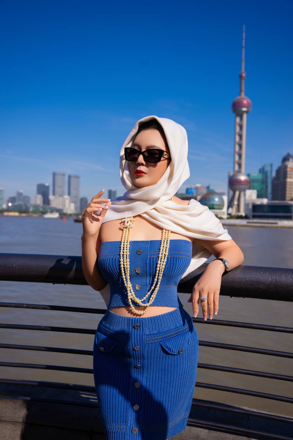 Ca sĩ Đinh Hiền Anh khoe nhan sắc trẻ trung, quyến rũ ở tuổi 47- Ảnh 7.
