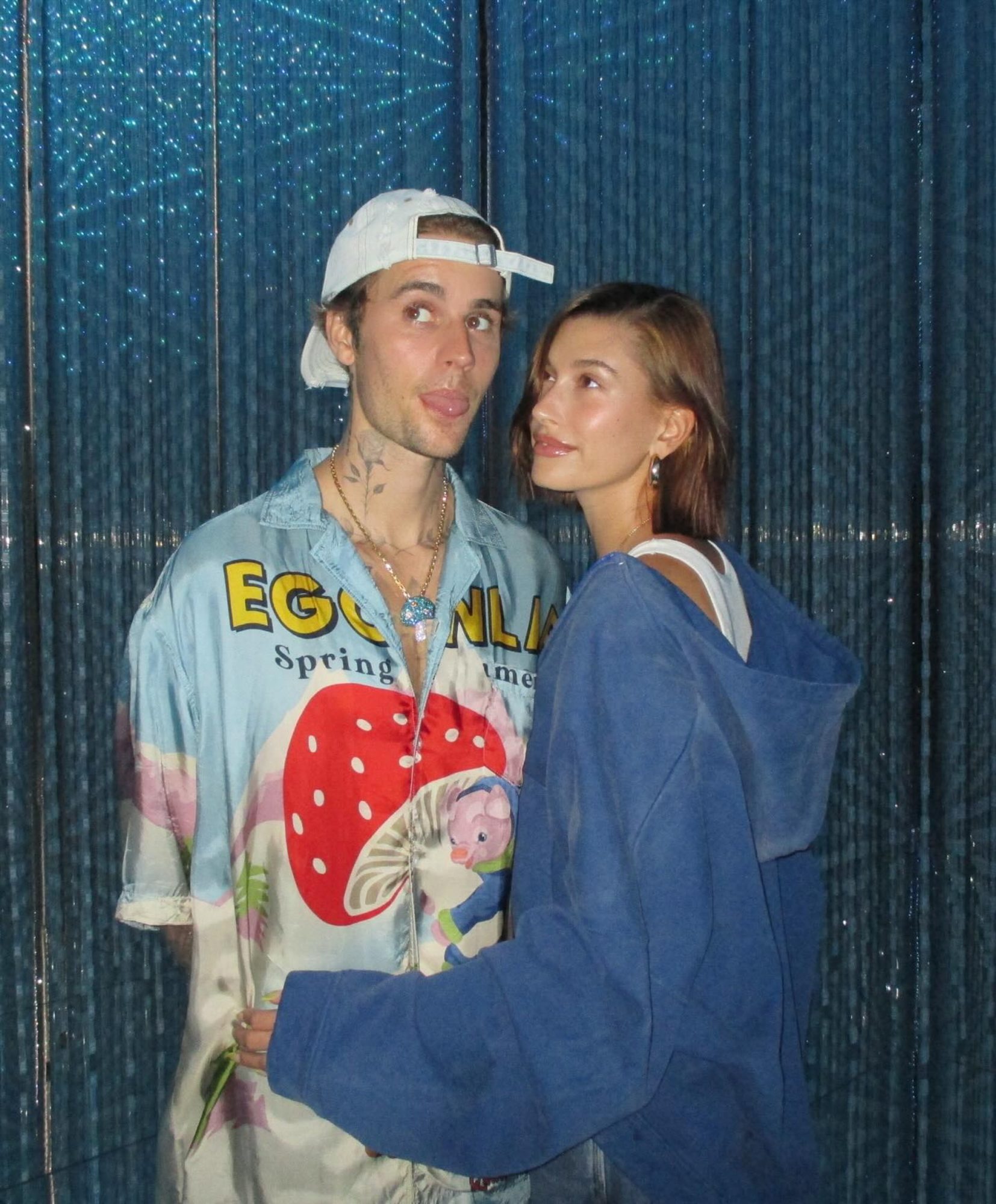 Hailey Baldwin nói gì về tin đồn “cắm sừng” Justin Bieber, ngoại tình với tỷ phú?- Ảnh 1.
