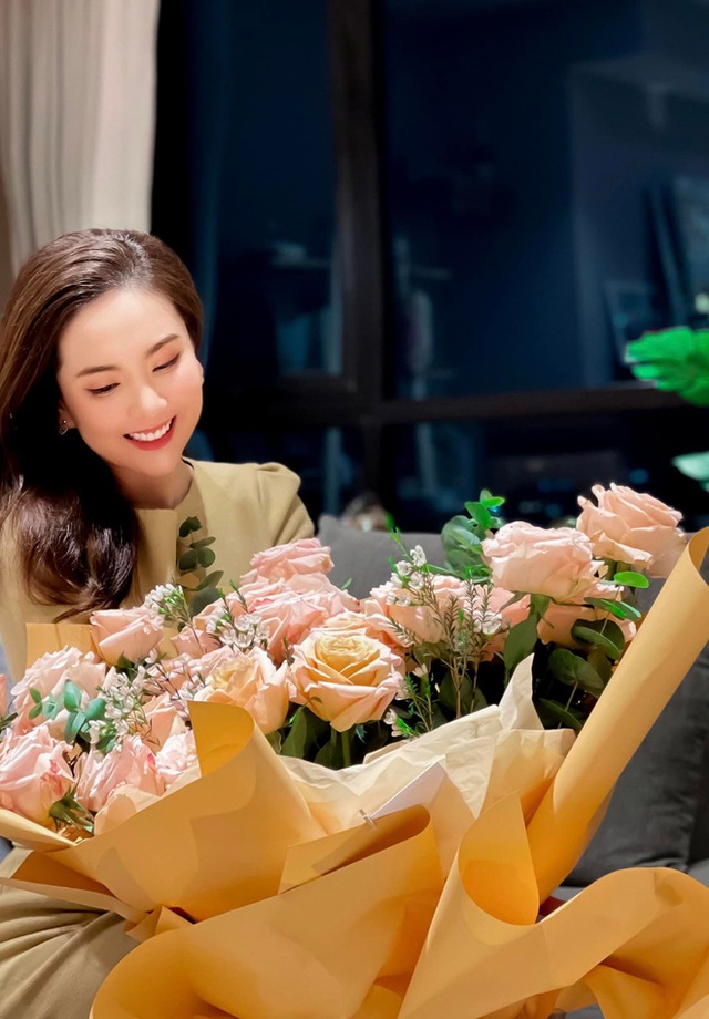 Cuộc sống hôn nhân của MC Mai Ngọc trước khi bất ngờ thông báo ly hôn chồng: Từng là "Lọ Lem gặp đúng người"- Ảnh 7.