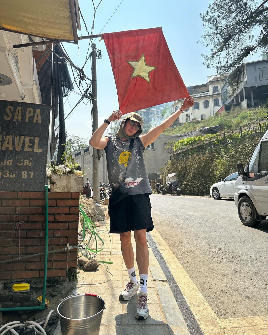 Vi vu Việt Nam như tài tử Gia Đình Là Số 1: Đi là phải phượt từ Bắc vào Nam, gặp cả Hoa hậu Vbiz- Ảnh 5. Vi vu Việt Nam như tài tử Gia Đình Là Số 1: Đi là phải phượt từ Bắc vào Nam, gặp cả Hoa hậu Vbiz- Ảnh 5.