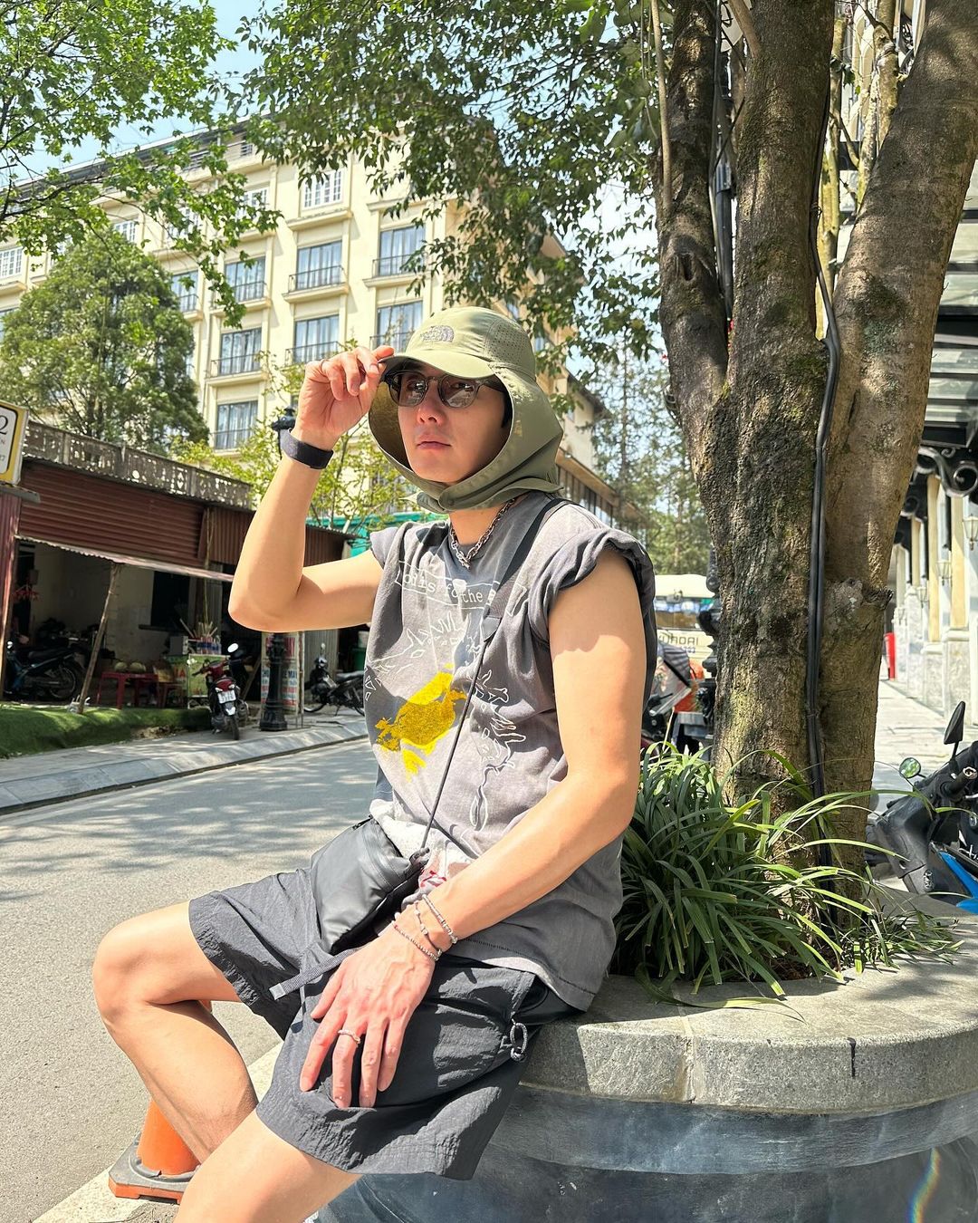 Vi vu Việt Nam như tài tử Gia Đình Là Số 1: Đi là phải phượt từ Bắc vào Nam, gặp cả Hoa hậu Vbiz- Ảnh 7. Vi vu Việt Nam như tài tử Gia Đình Là Số 1: Đi là phải phượt từ Bắc vào Nam, gặp cả Hoa hậu Vbiz- Ảnh 7.