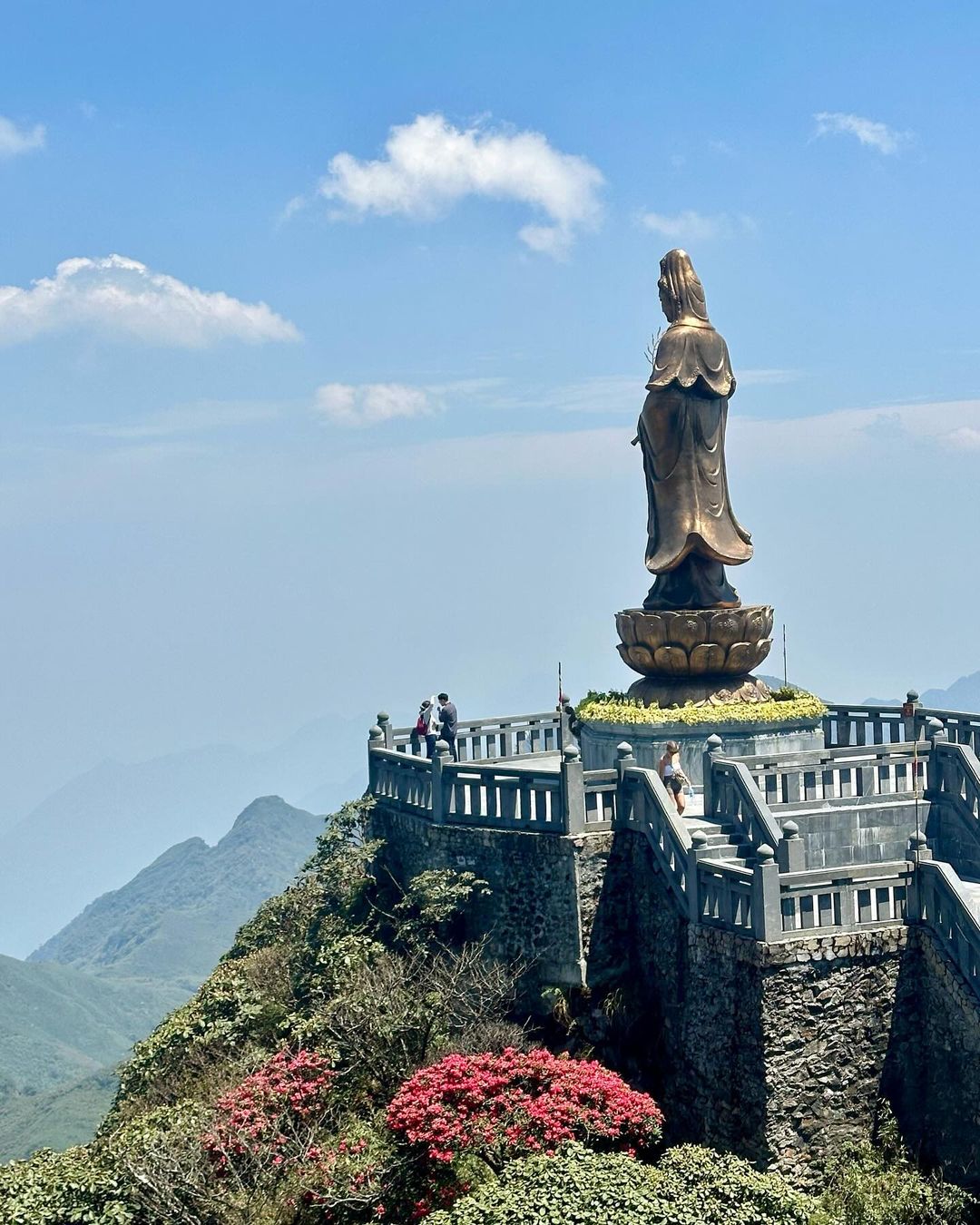 Vi vu Việt Nam như tài tử Gia Đình Là Số 1: Đi là phải phượt từ Bắc vào Nam, gặp cả Hoa hậu Vbiz- Ảnh 15. Vi vu Việt Nam như tài tử Gia Đình Là Số 1: Đi là phải phượt từ Bắc vào Nam, gặp cả Hoa hậu Vbiz- Ảnh 15.