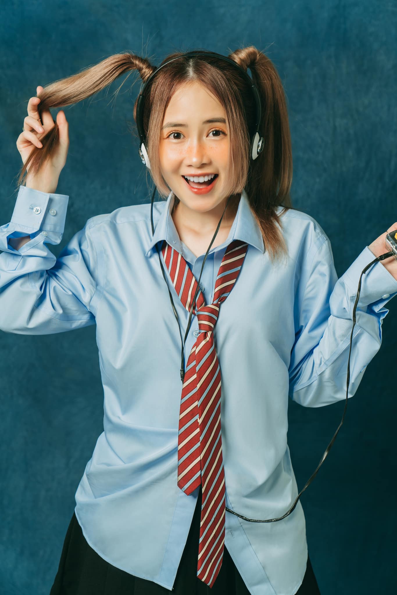Gái xinh gây choáng vì nhan sắc trẻ trung bất chấp thời gian sau 5 năm lấy chồng nổi tiếng kém tuổi- Ảnh 6.