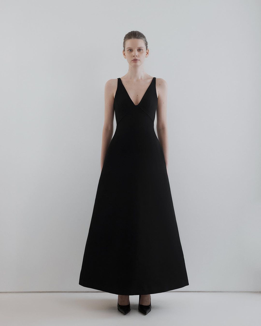Mỹ nhân Việt "giải bài" dresscode của Minh Tú xuất sắc: Ai cũng đẹp 10 điểm nhưng không "ô dề" lấn lướt cô dâu- Ảnh 13.
