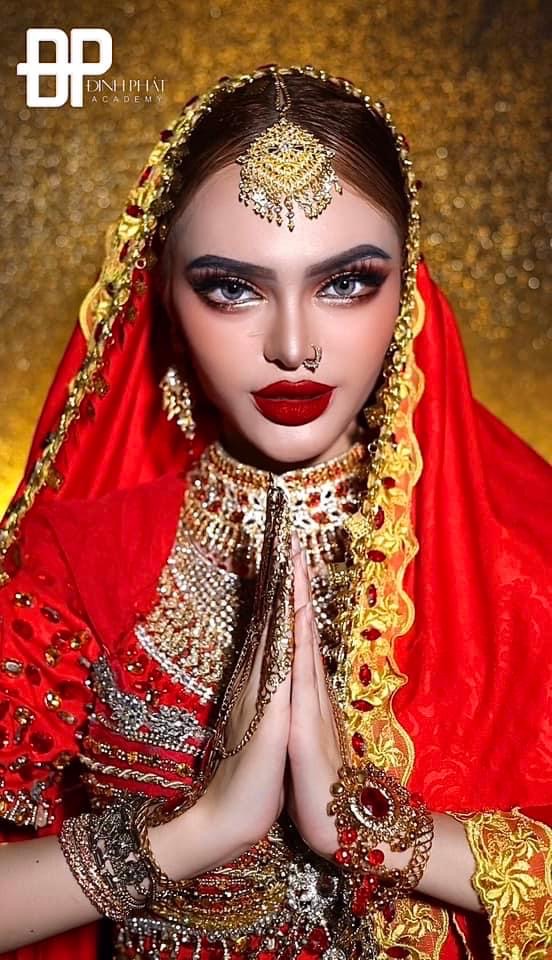 Trend makeup Ấn Độ đang viral trên mạng: Nhiều người "đu" theo có ngay clip triệu view, netizen thích thú với visual 1000 điểm- Ảnh 6.
