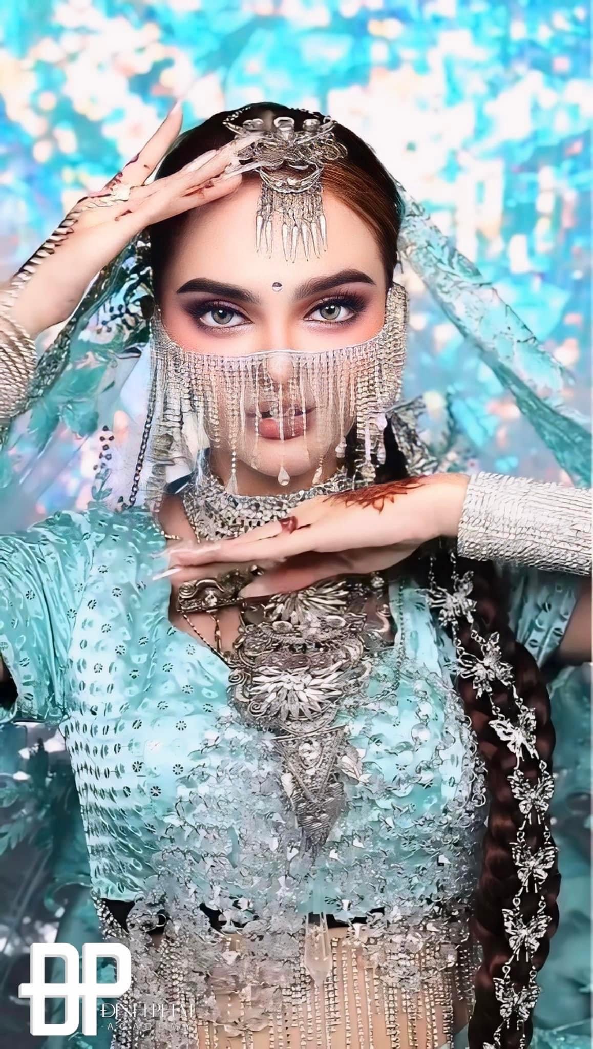 Trend makeup Ấn Độ đang viral trên mạng: Nhiều người "đu" theo có ngay clip triệu view, netizen thích thú với visual 1000 điểm- Ảnh 7.