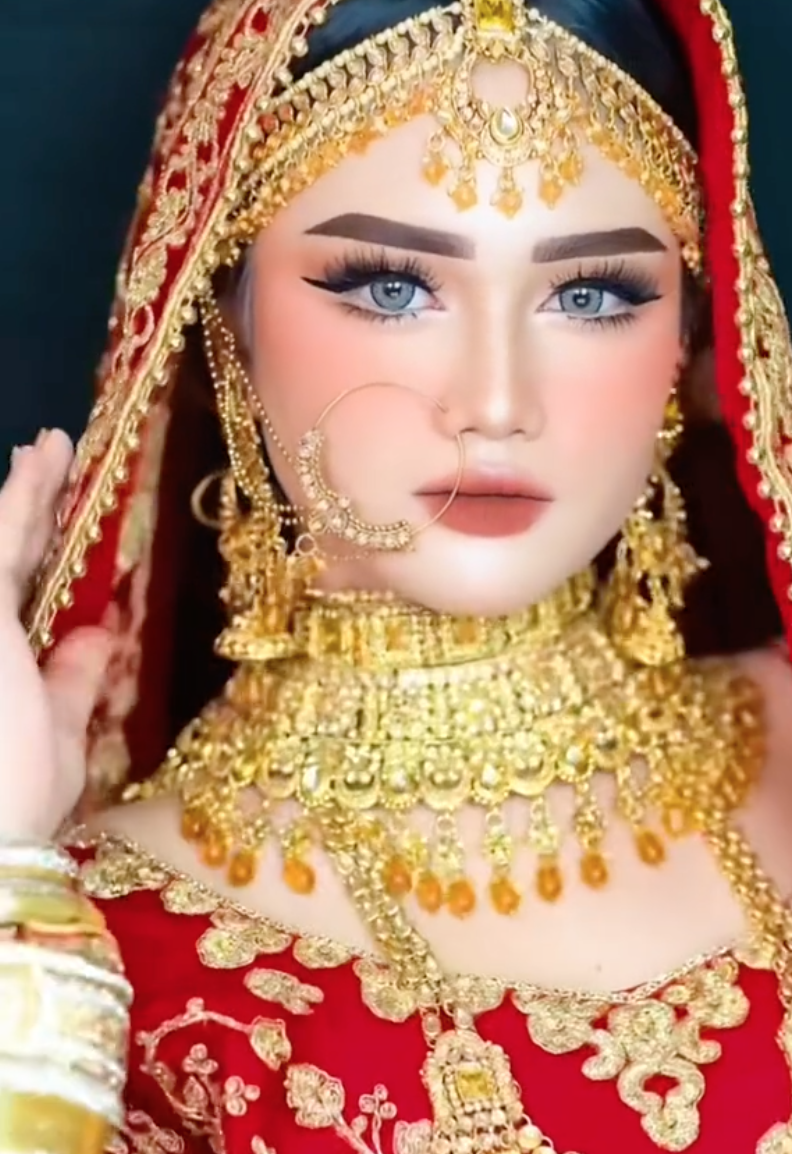 Trend makeup Ấn Độ đang viral trên mạng: Nhiều người "đu" theo có ngay clip triệu view, netizen thích thú với visual 1000 điểm- Ảnh 2.