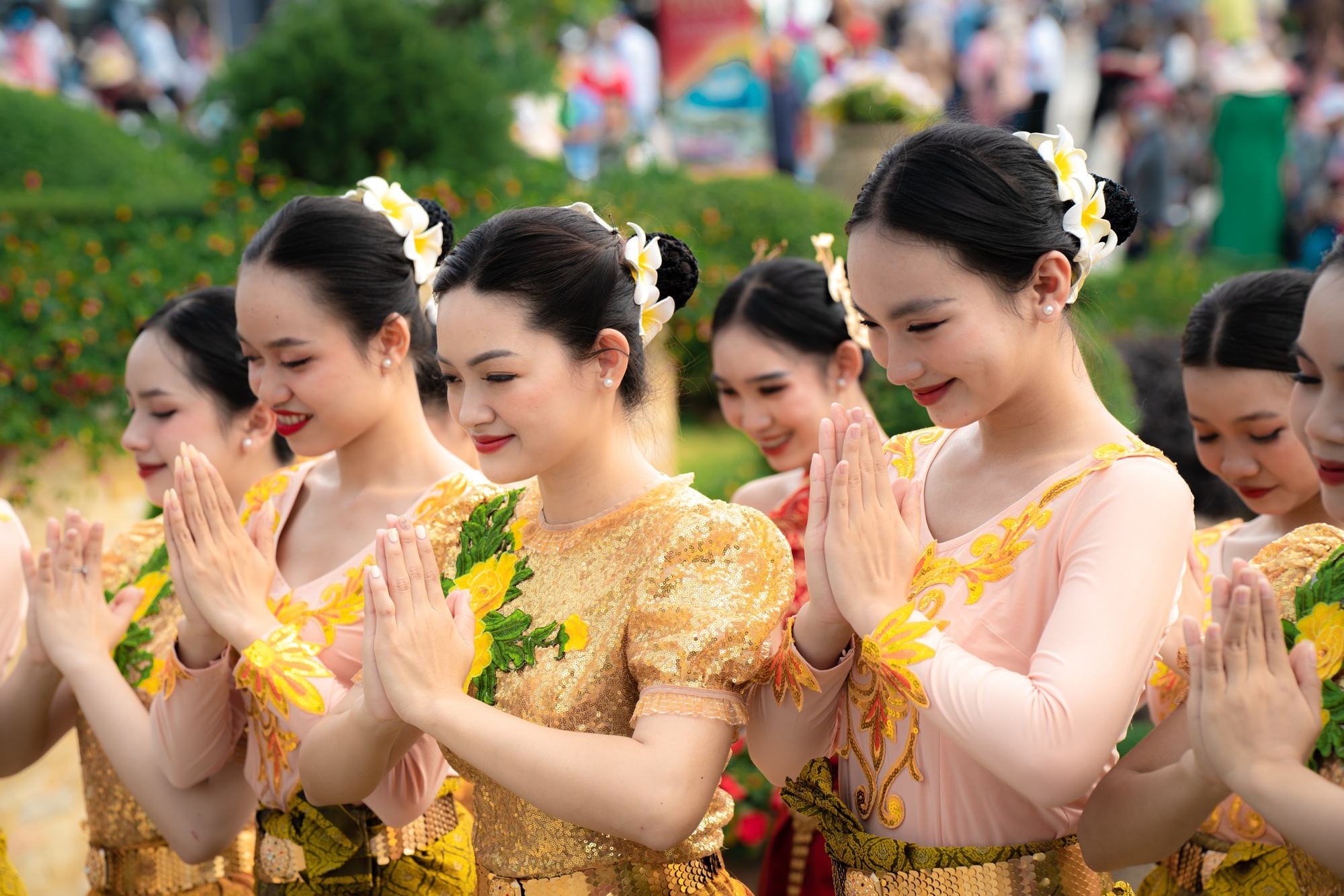 "Độc lạ" văn hóa Khmer được tái hiện sinh động trên núi Bà Đen, Tây Ninh- Ảnh 2. "Độc lạ" văn hóa Khmer được tái hiện sinh động trên núi Bà Đen, Tây Ninh- Ảnh 2.