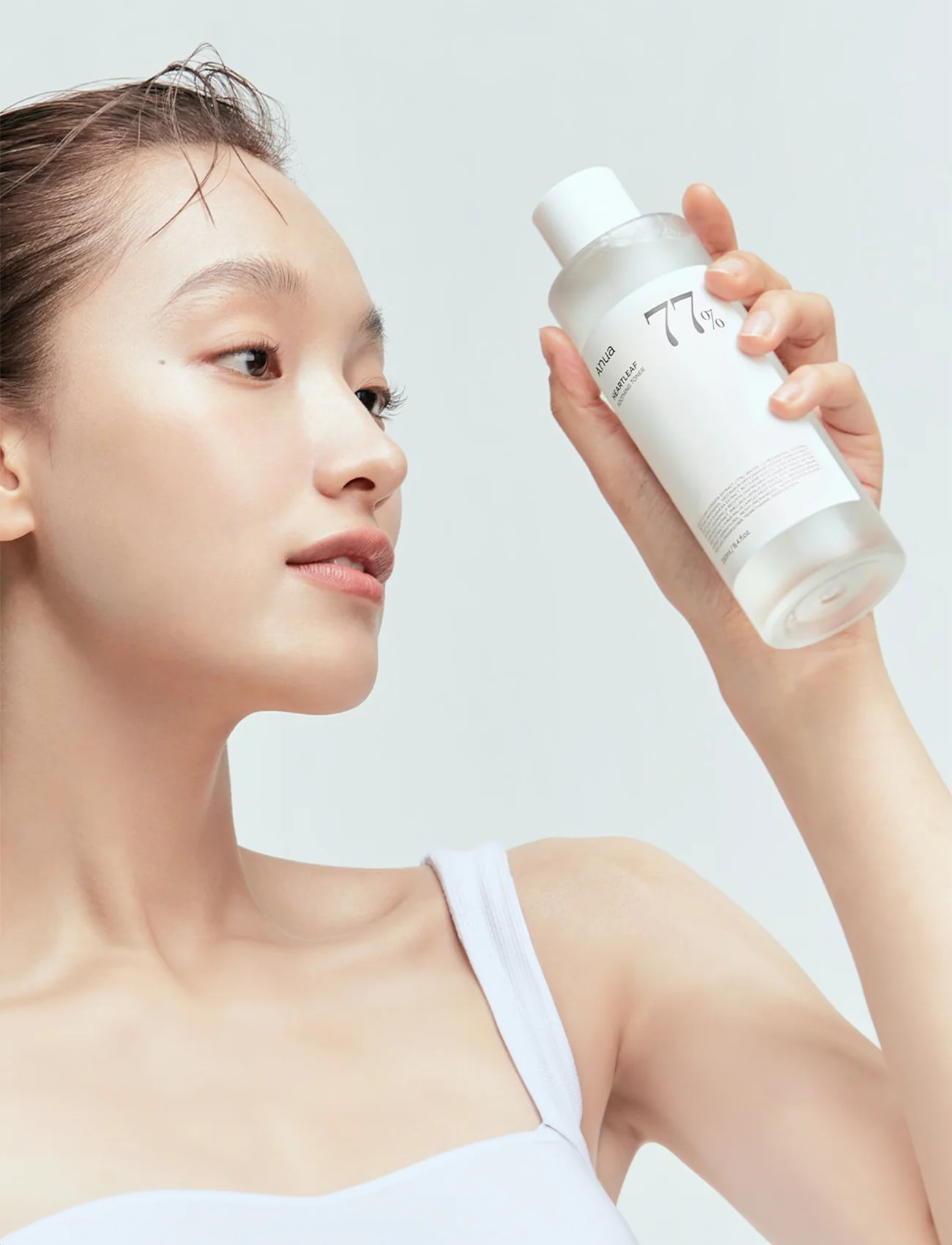 Toner thống trị doanh số tại Olive Young 3 năm liên tiếp: Cấp ẩm + trị mụn "đỉnh chóp", đến idol Hàn cũng si mê- Ảnh 1.