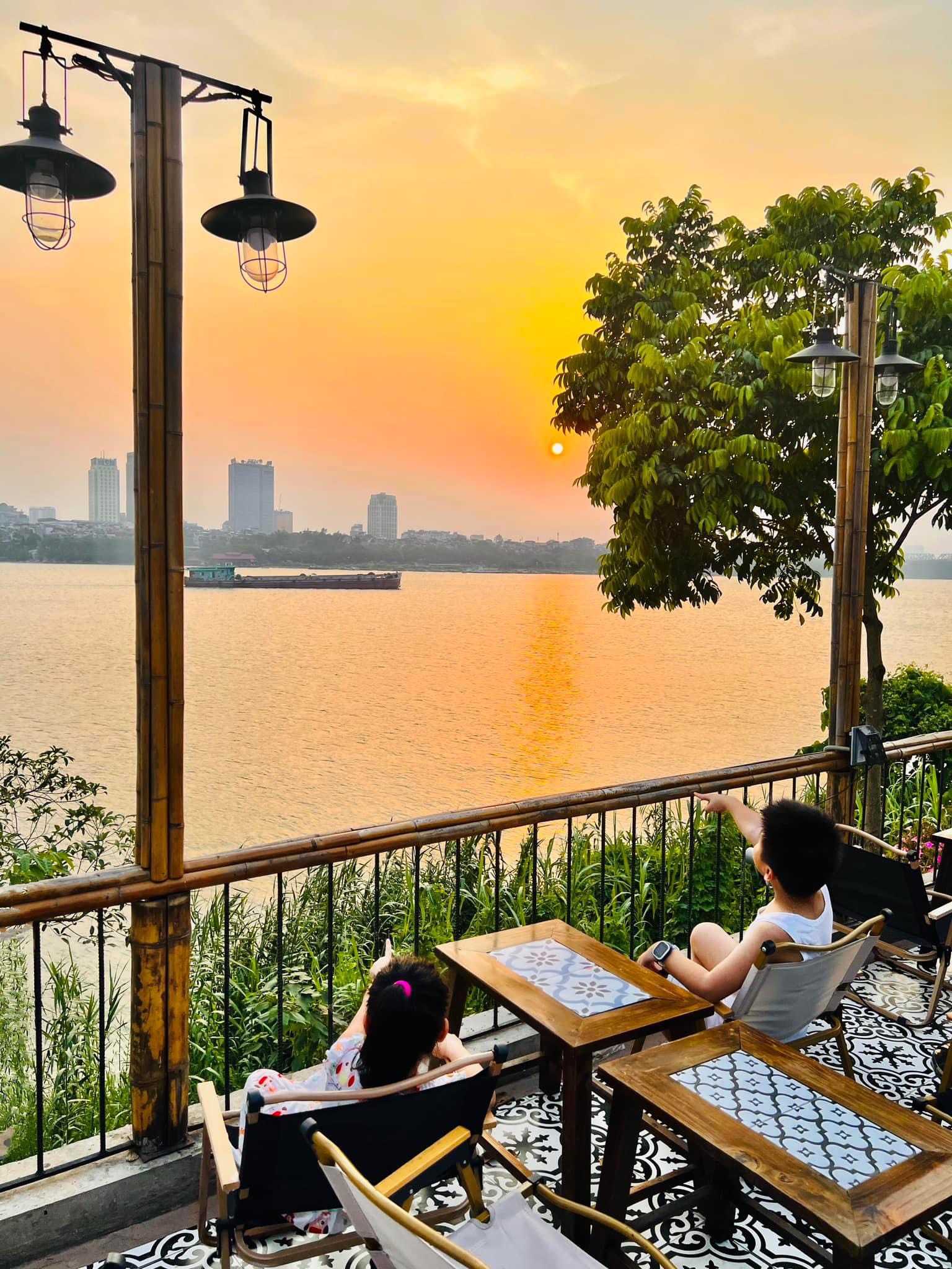 Điểm săn hoàng hôn mới toanh tại Hà Nội: Chuẩn "view triệu đô", được dự đoán sẽ hot nhất mùa lễ này!- Ảnh 13.