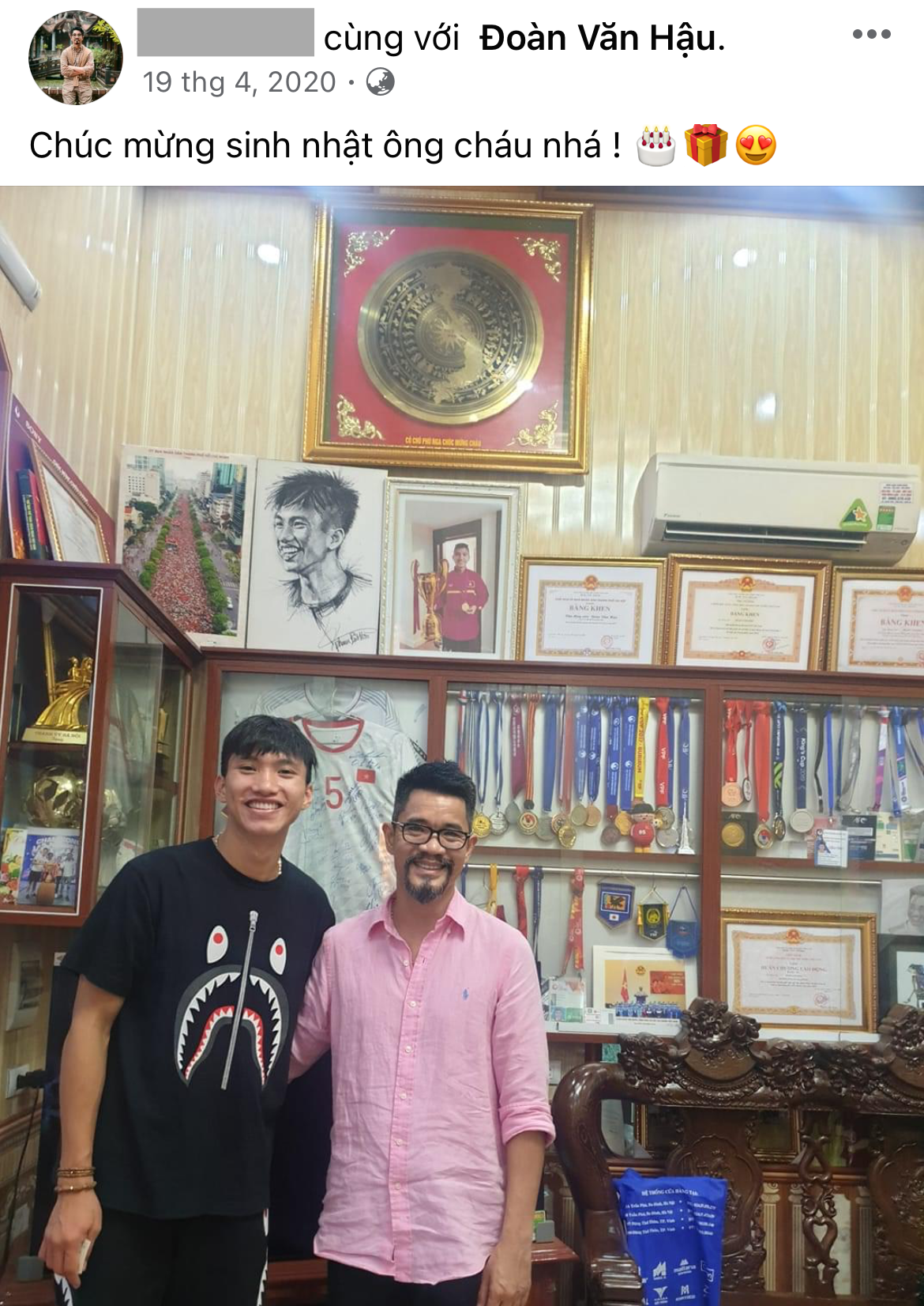 Lấy tiểu thư Hà Nội, Văn Hậu được lòng cả nhà vợ nhưng có một nhân vật quyền lực bỗng im ắng gây tò mò- Ảnh 4. Lấy tiểu thư Hà Nội, Văn Hậu được lòng cả nhà vợ nhưng có một nhân vật quyền lực bỗng im ắng gây tò mò- Ảnh 4.