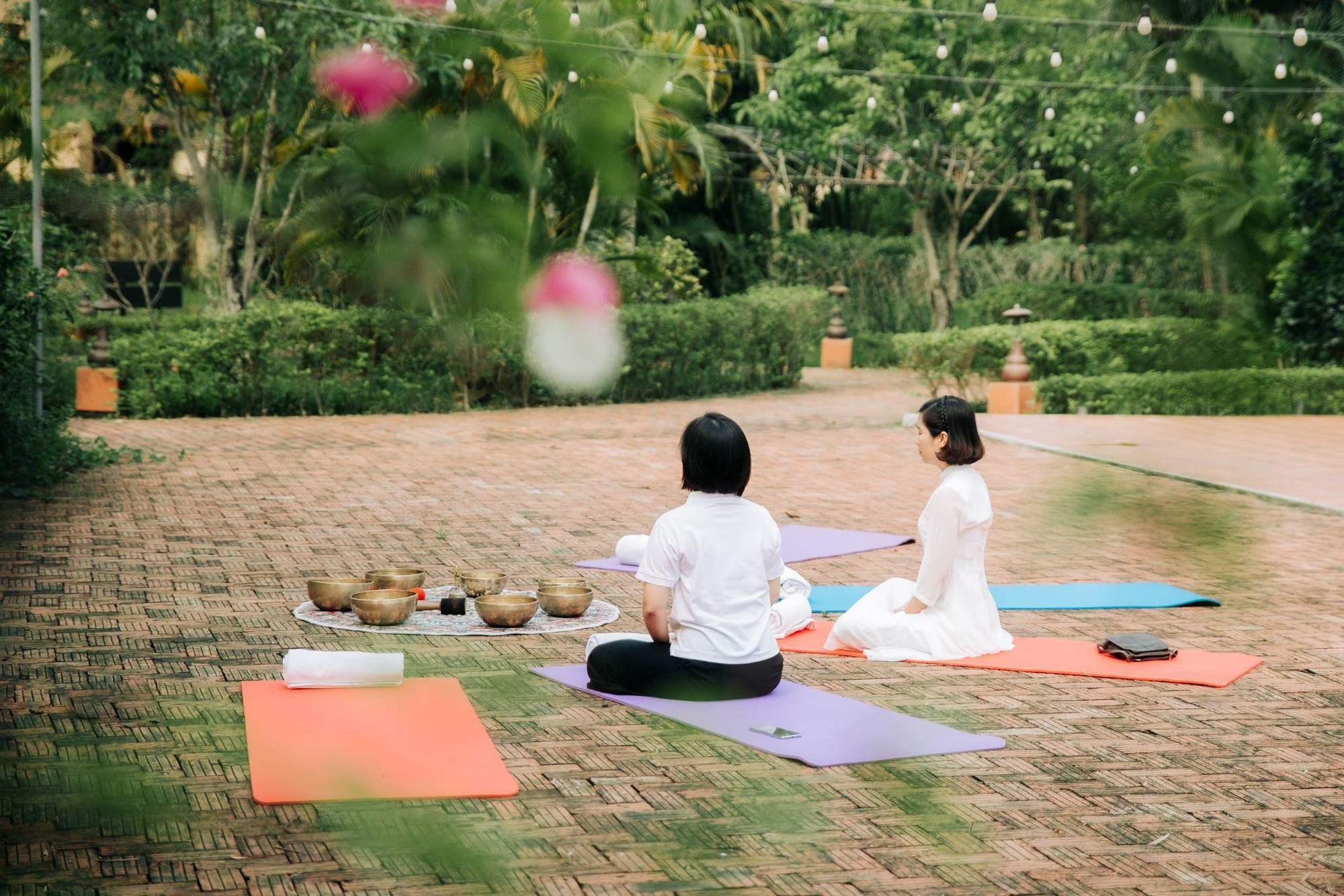 Hành trình chữa lành tại ngôi làng xanh Emeralda Resort Ninh Bình- Ảnh 4.