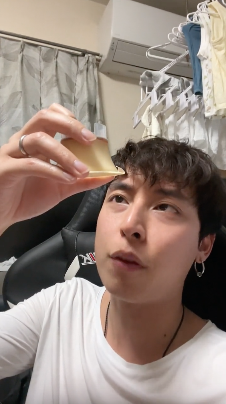 TikToker "bóc trần" sản phẩm pudding ở Nhật: Liệu có thật sự tinh tế như nhiều người từng ca ngợi?- Ảnh 6. TikToker "bóc trần" sản phẩm pudding ở Nhật: Liệu có thật sự tinh tế như nhiều người từng ca ngợi?- Ảnh 6.