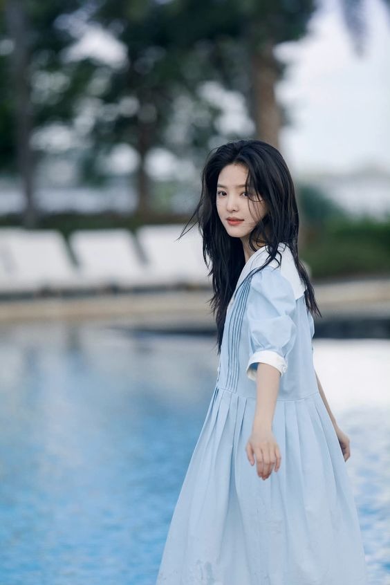 Style nữ chính phim ngôn tình chưa lên sóng đã viral mọi mặt trận: Xinh xắn, ngọt ngào chuẩn "mối tình đầu"- Ảnh 2. Style nữ chính phim ngôn tình chưa lên sóng đã viral mọi mặt trận: Xinh xắn, ngọt ngào chuẩn "mối tình đầu"- Ảnh 2.