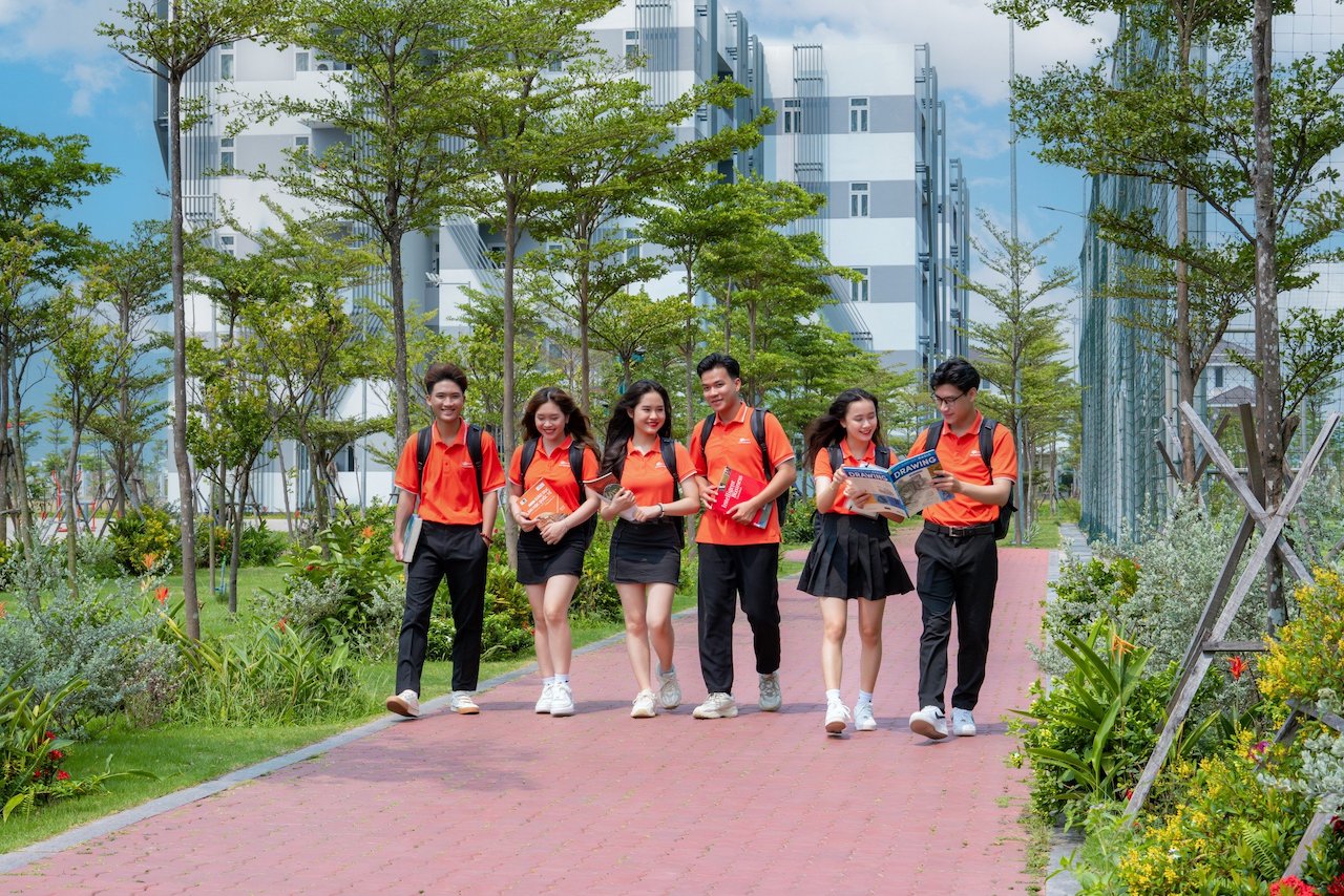 Các học bổng uy tín vào Trường ĐH FPT năm 2024- Ảnh 2.