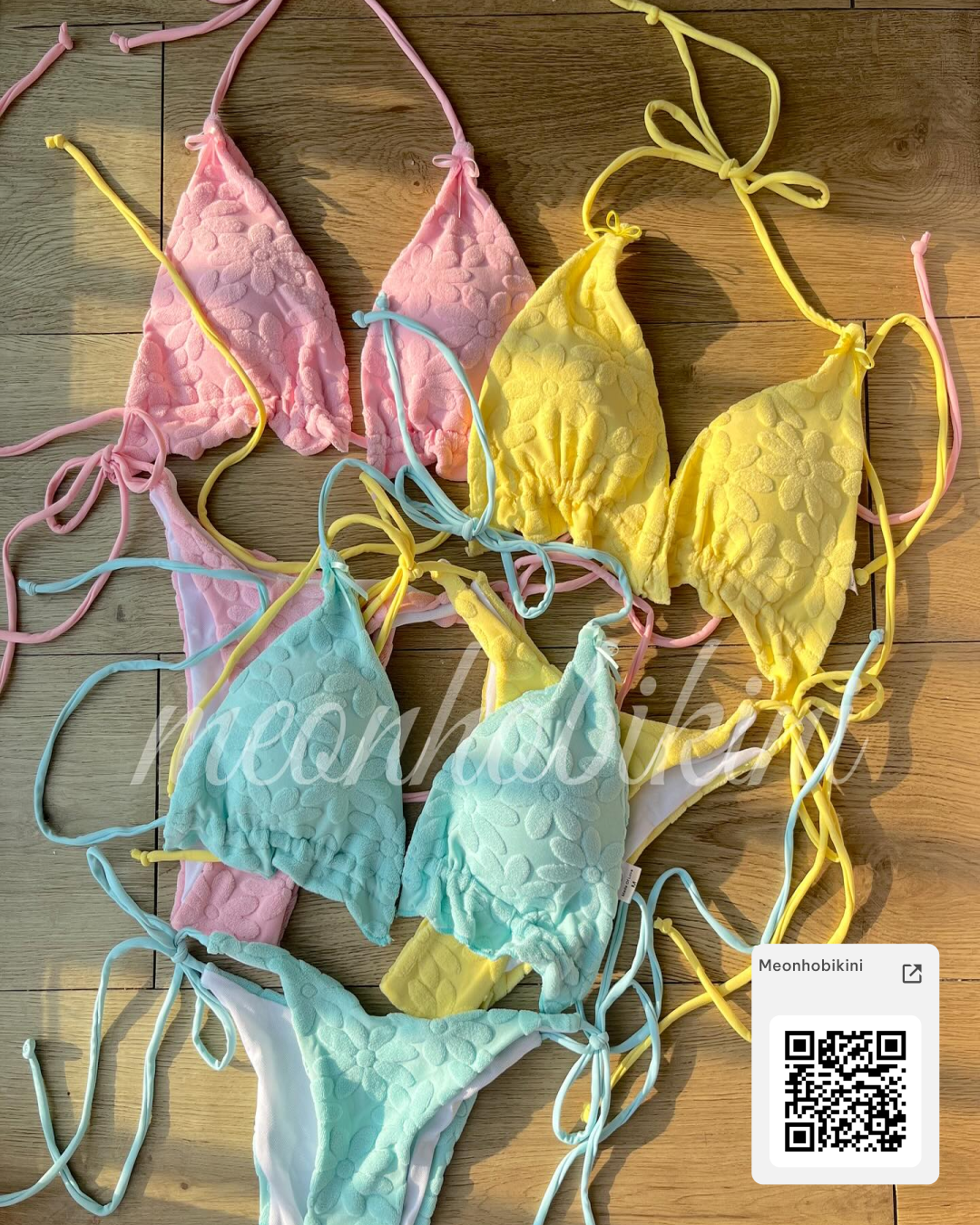 Gọi Thúy Ngân là "chiến thần" bikini hệ màu với tủ đồ rực rỡ không để đâu cho hết- Ảnh 13. Gọi Thúy Ngân là "chiến thần" bikini hệ màu với tủ đồ rực rỡ không để đâu cho hết- Ảnh 13.