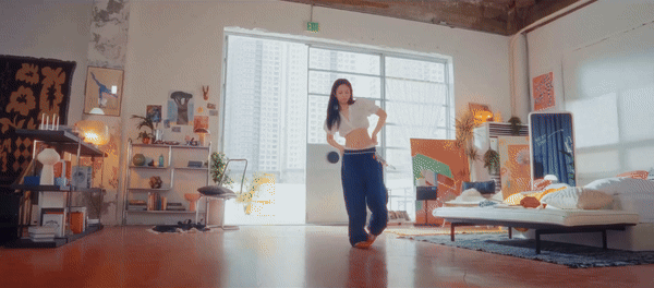 Hot nhất lúc này là Jennie và vòng eo bé xíu của cô ấy!- Ảnh 1. Hot nhất lúc này là Jennie và vòng eo bé xíu của cô ấy!- Ảnh 1.