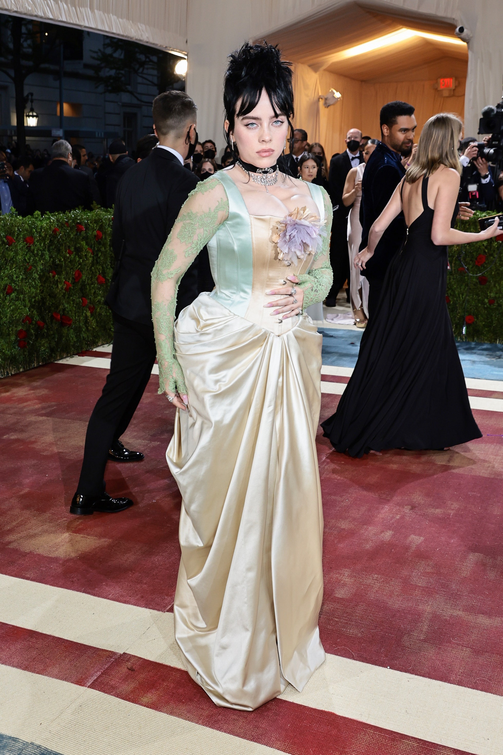 Dàn sao tề tựu tại Met Gala 2024: Taylor Swift sánh đôi bạn trai, Lisa có màn ra mắt "Oscar thời trang"?- Ảnh 17.