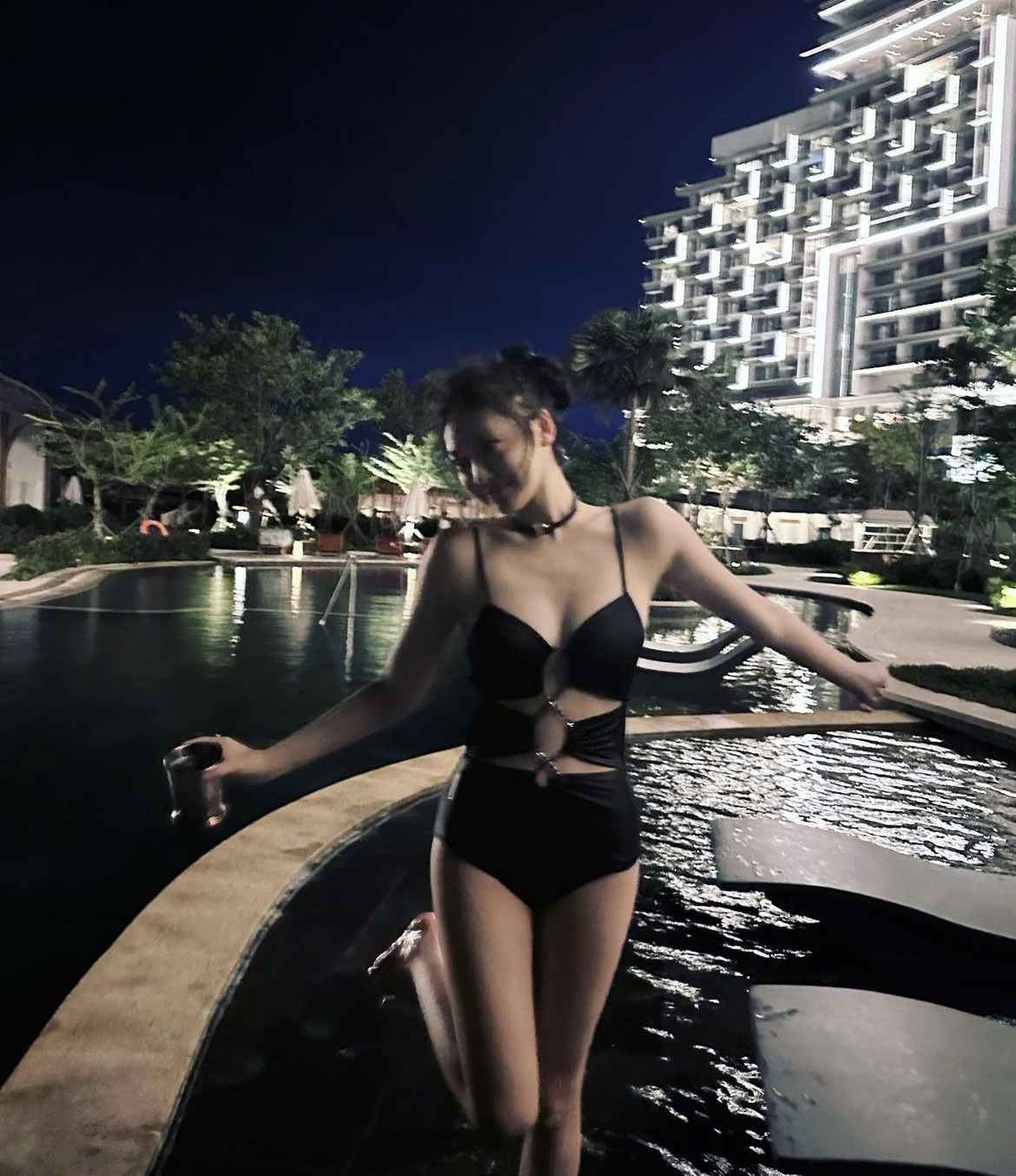 Cô gái có khả năng “slay" mọi lúc: Từ visual đến body đều cực "chiến"- Ảnh 13. Cô gái có khả năng “slay" mọi lúc: Từ visual đến body đều cực "chiến"- Ảnh 13.
