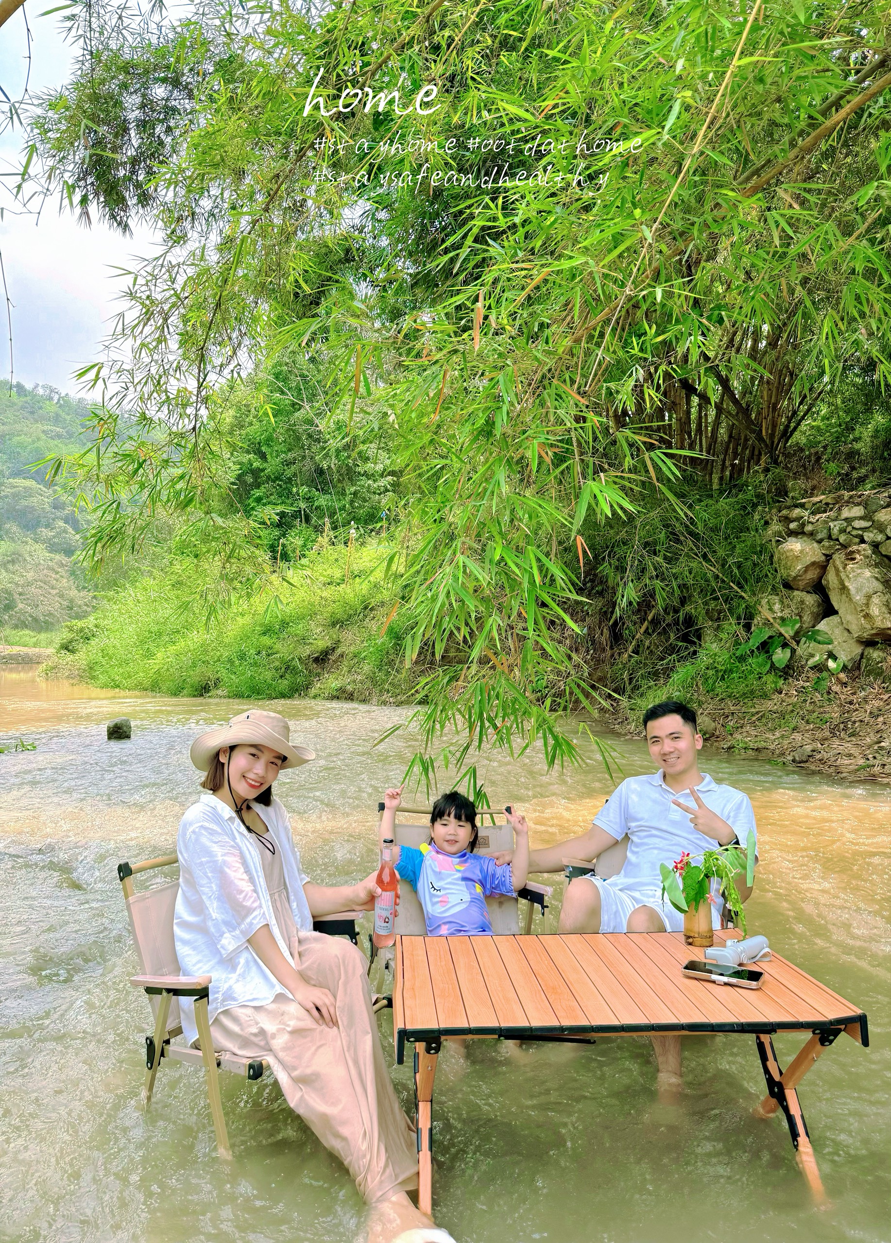 Trốn nắng Hà Nội, gia đình nhỏ có chuyến picnic cực "chill", trải nghiệm ăn đồ nướng ngay trên dòng suối mát- Ảnh 3.