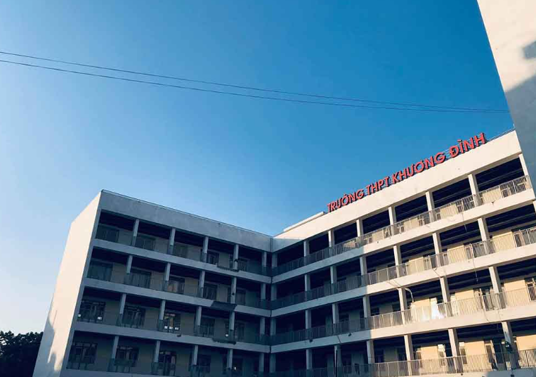 Trường THPT công lập TO ĐẸP, có đủ bể bơi, sân tập ở quận Thanh Xuân: Thành lập chưa lâu nhưng thành tích "không vừa"- Ảnh 1. Trường THPT công lập TO ĐẸP, có đủ bể bơi, sân tập ở quận Thanh Xuân: Thành lập chưa lâu nhưng thành tích "không vừa"- Ảnh 1.