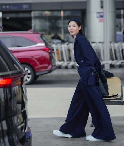 Sao châu Á biến sân bay thành sàn catwalk: MIN diện trang sức 2 tỷ, Grey D bảnh không kém mỹ nam xứ Hàn- Ảnh 3.