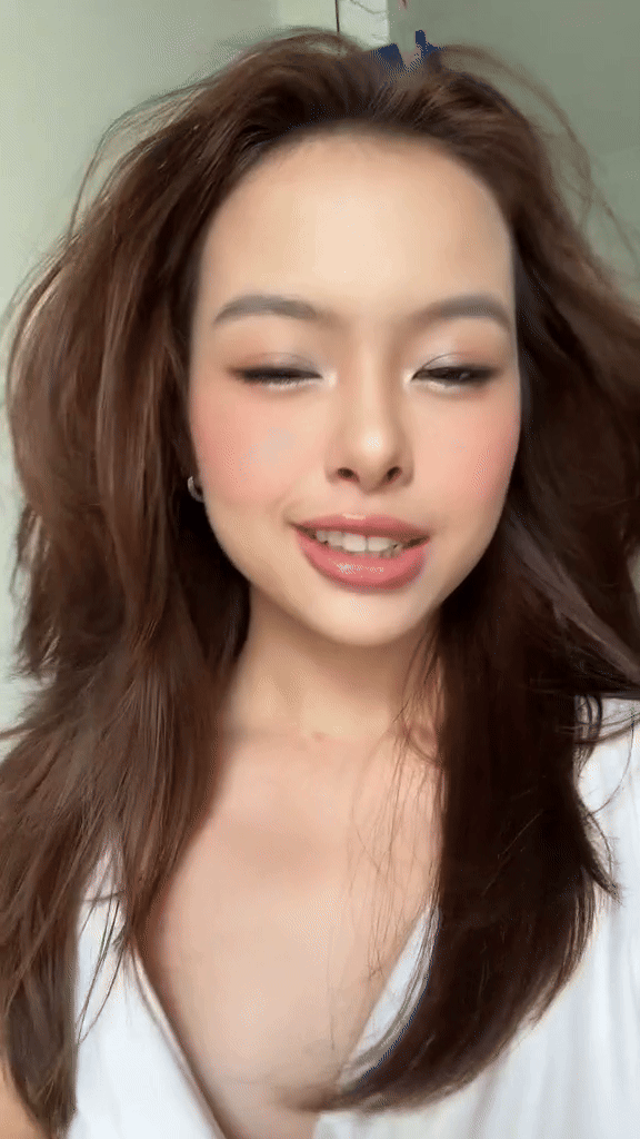 Bắt trend makeup năm 2000 theo hit của Lee Hyori, gái Việt lên hot topic xứ Hàn vì visual xinh yêu- Ảnh 3.