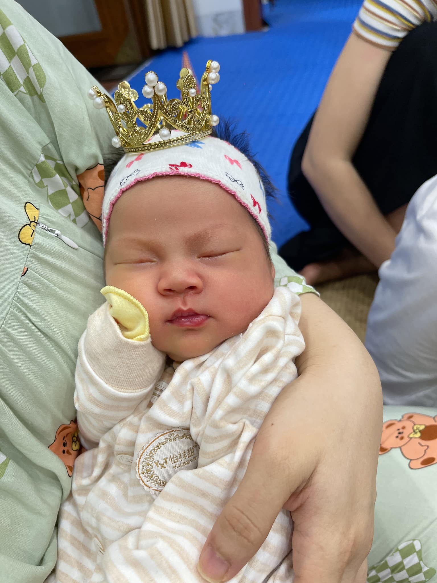 Cặp đôi đón được con sau gần chục năm mong mỏi, chị em có beta thấp đang "tìm con" có thể học hỏi kinh nghiệm- Ảnh 4.