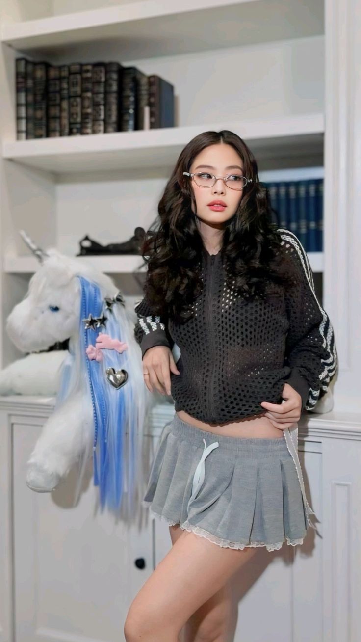 "Đại ca" Jennie tuy không cao nhưng vẫn khiến người khác ngước nhìn nhờ 3 chiêu "kéo dài chân"- Ảnh 9.