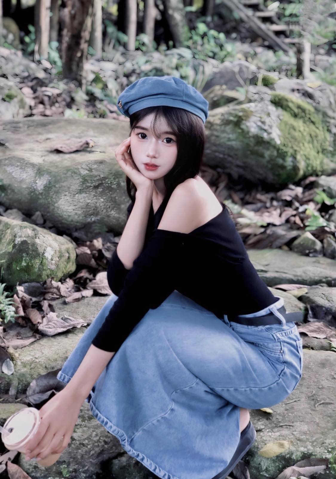 Tất tần tật về mỹ nhân dân tộc Thái mặt như AI tạo ra, bất ngờ nổi tiếng sau sự cố nhớ đời trên livestream- Ảnh 15.