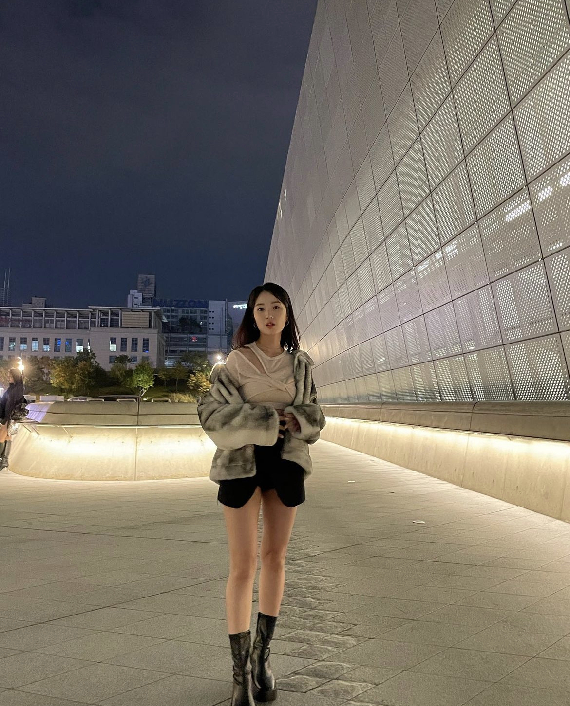 Nữ chính Lovely Runner gây sốt khi lộ ảnh thời trung học, nhan sắc ra sao mà dân tình bàn tán không ngớt?- Ảnh 18.