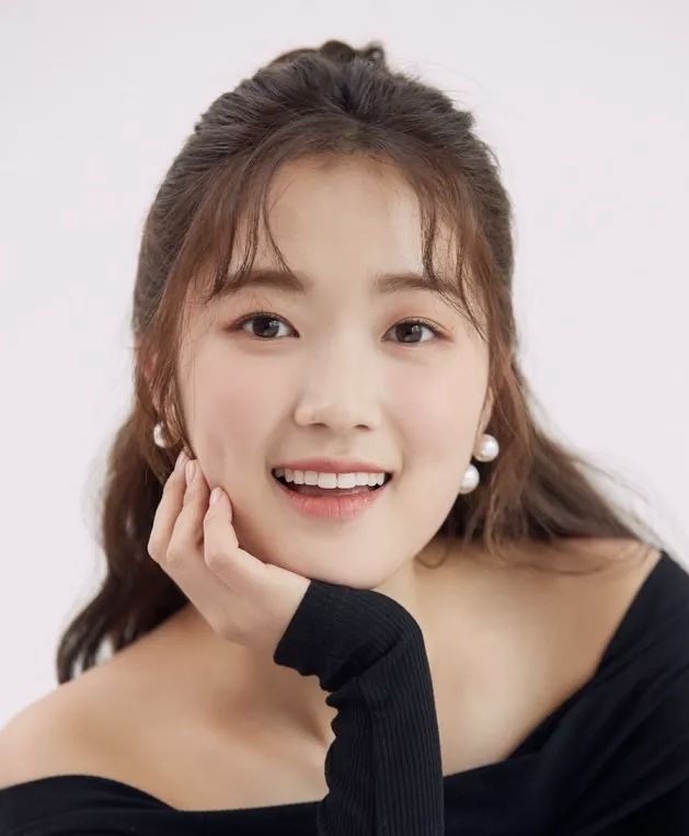 Nữ chính Lovely Runner gây sốt khi lộ ảnh thời trung học, nhan sắc ra sao mà dân tình bàn tán không ngớt?- Ảnh 13.