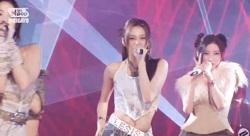 BABYMONSTER gây sốt vì hát chay không nhạc ở fanmeeting, "đối thủ" ILLIT cũng viral nhưng do... hát nhép- Ảnh 4.