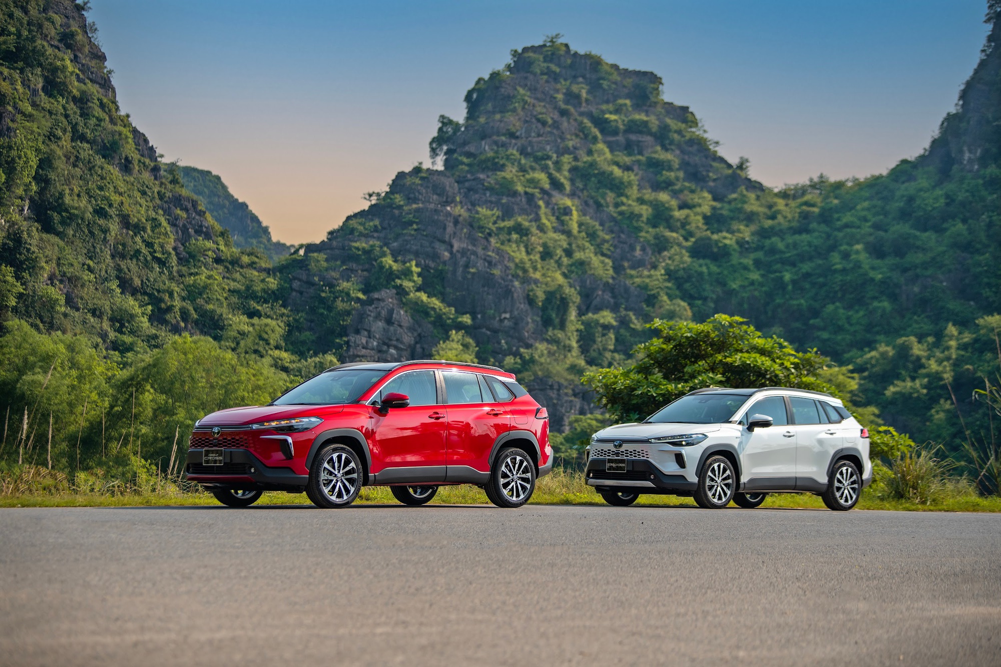 Toyota Corolla Cross - Từ phép thử trở thành mẫu xe được nhiều người Việt ưa chuộng- Ảnh 1. Toyota Corolla Cross - Từ phép thử trở thành mẫu xe được nhiều người Việt ưa chuộng- Ảnh 1.