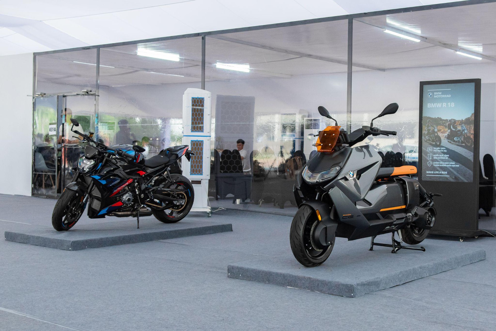 Trải nghiệm dàn xe sang BMW, MINI, BMW Motorrad hàng chục tỷ đồng tại Summerfest- Ảnh 14.