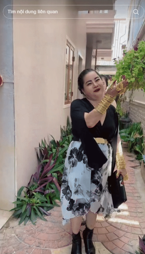 Hội "phú bà" miền tây gọi tên cô Út: Vàng đeo kín người, nhà có 6 chị em đều mê diện vàng- Ảnh 14.