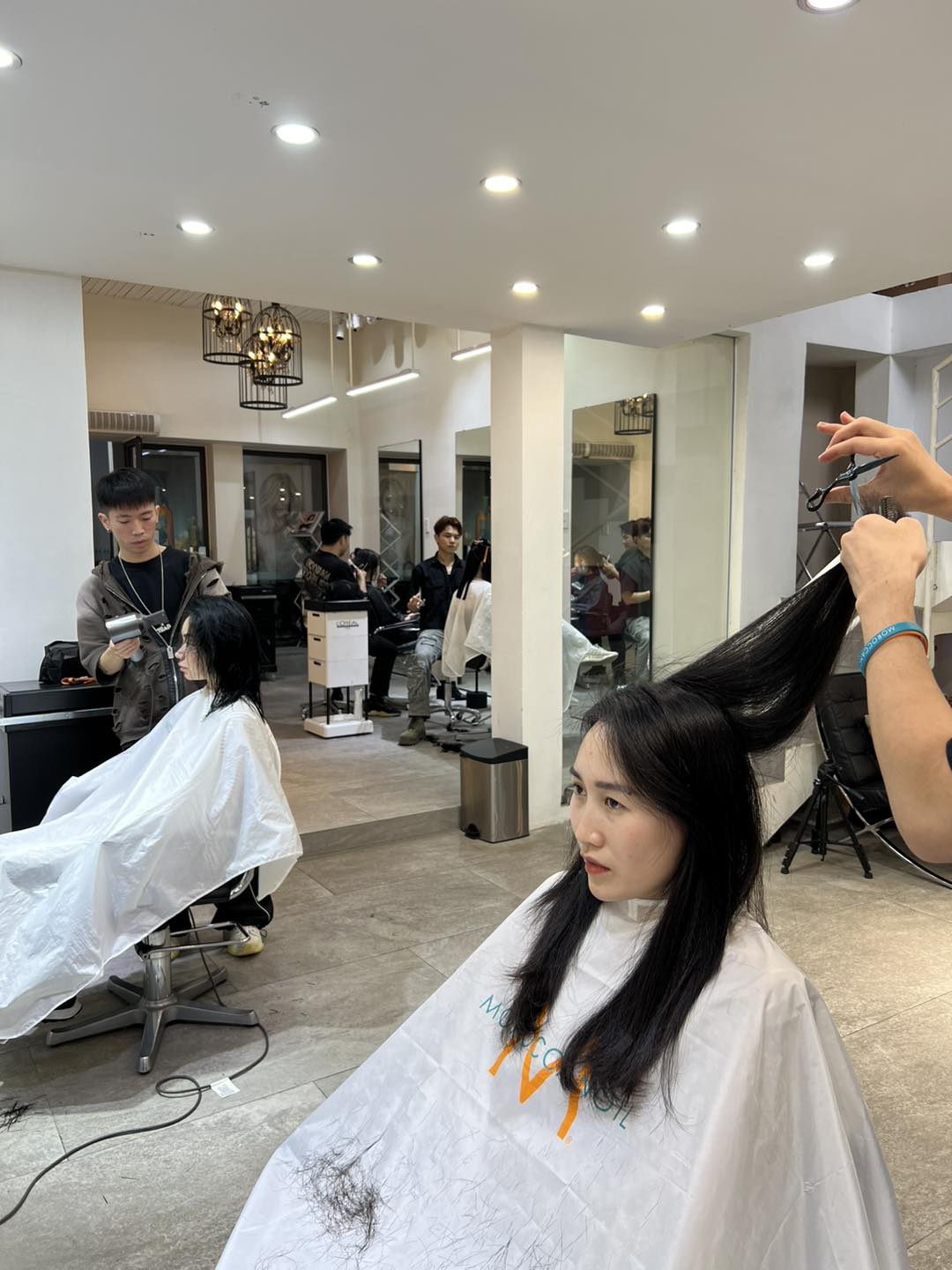 4 salon tóc tại Hải Phòng chuẩn xu hướng Hàn Quốc, giúp chị em trẻ xinh thêm vài chân kính- Ảnh 11.
