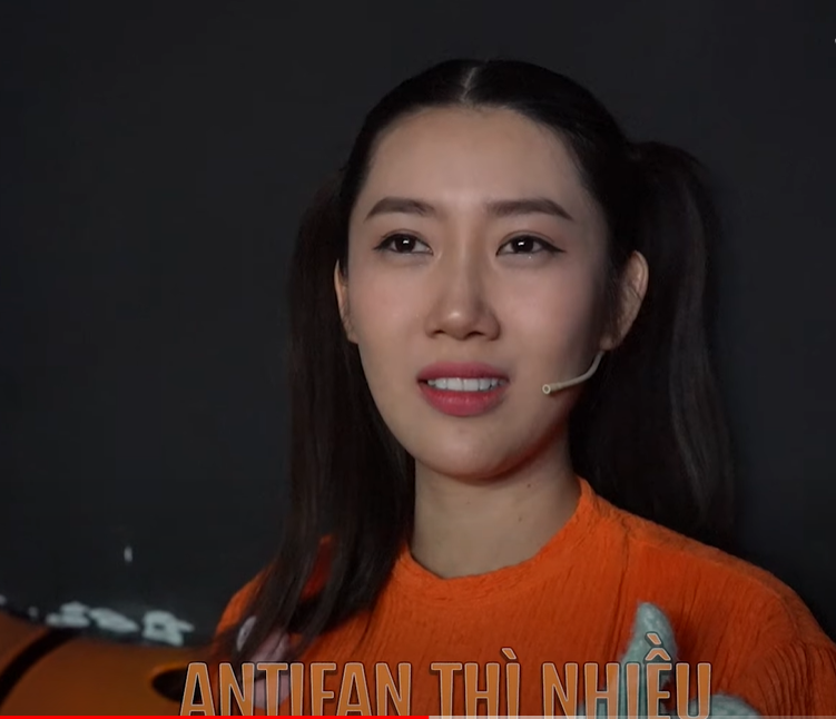 Thúy Ngân cúi mặt và khóc nức nở: "Tôi có rất ít fan, nhưng antifan thì nhiều"- Ảnh 3.