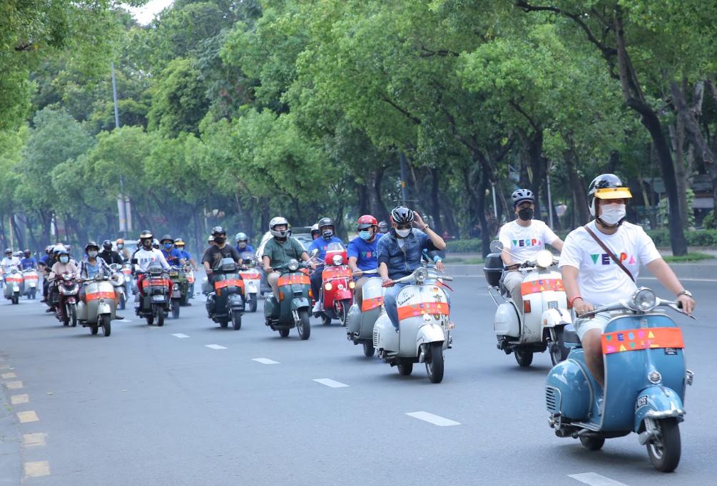 78 năm “văn hóa Vespa” du ngoạn và hành trình chiếm trọn trái tim nhiều thế hệ người Việt- Ảnh 4. 78 năm “văn hóa Vespa” du ngoạn và hành trình chiếm trọn trái tim nhiều thế hệ người Việt- Ảnh 4.