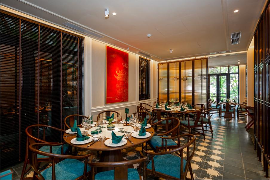 Ra mắt 3 chi nhánh tại vị trí đắc địa ở Hà Nội và TP.HCM, "chân dung" của "ông lớn" Crystal Jade Palace ra sao?- Ảnh 4.