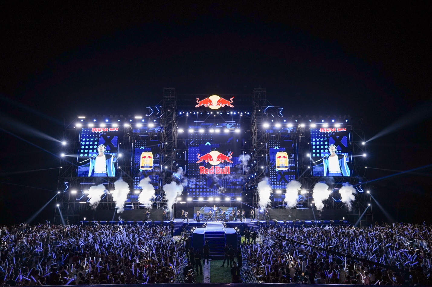 Dàn nghệ sĩ khuấy động Húc Fest Hà Nội: Trúc Nhân trở lại mạnh mẽ, Low G và Obito “nhả flow” mượt mà- Ảnh 7.