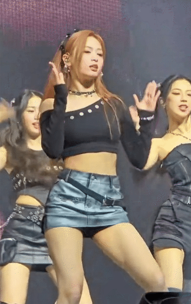 Công chúa YG thế hệ mới có “tuyệt kỹ” siêu đỉnh có thể sánh ngang với Rosé (BLACKPINK)- Ảnh 4. Công chúa YG thế hệ mới có “tuyệt kỹ” siêu đỉnh có thể sánh ngang với Rosé (BLACKPINK)- Ảnh 4.