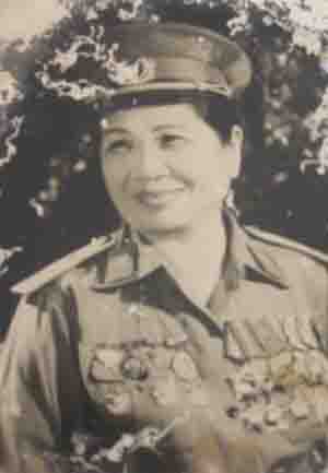 Chuyện ít ai biết về "Người đẹp Tây Đô" phiên bản đời thực: Từ tiểu thư quyền quý đến nữ tình báo "khét tiếng"- Ảnh 3. Chuyện ít ai biết về "Người đẹp Tây Đô" phiên bản đời thực: Từ tiểu thư quyền quý đến nữ tình báo "khét tiếng"- Ảnh 3.