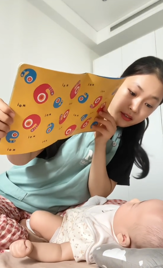 MOI MOI là gì mà thành ngôn ngữ ''thống trị'' cõi bỉm sữa từ ông bà đến bố mẹ, từ lúc chơi đến lúc ngủ?- Ảnh 3.
