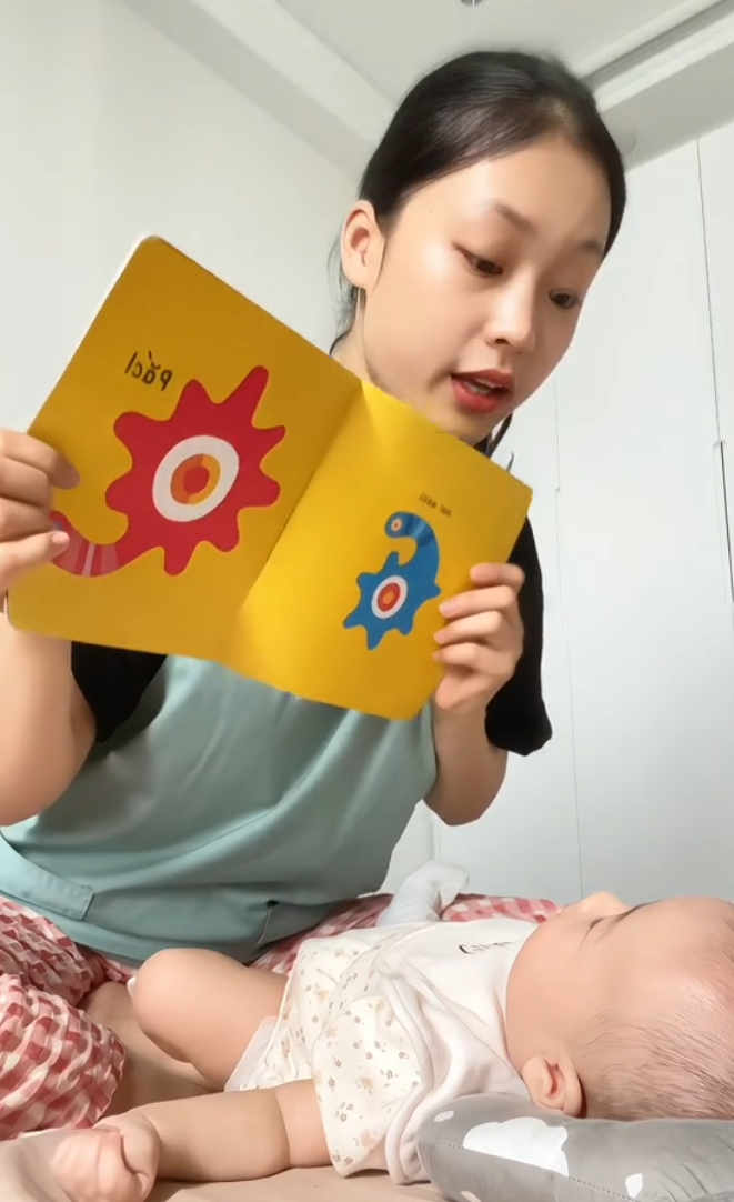 MOI MOI là gì mà thành ngôn ngữ ''thống trị'' cõi bỉm sữa từ ông bà đến bố mẹ, từ lúc chơi đến lúc ngủ?- Ảnh 2.