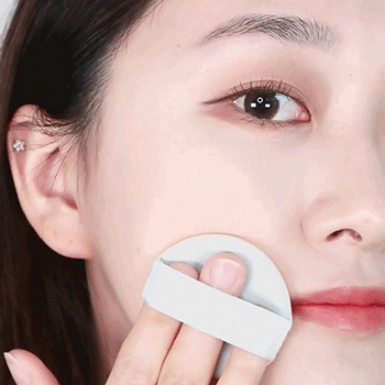 7 "bà hoàng" trong làng phấn phủ: Kiềm dầu ngày hè cực tốt, giấy thấm dầu không có cửa!- Ảnh 2.