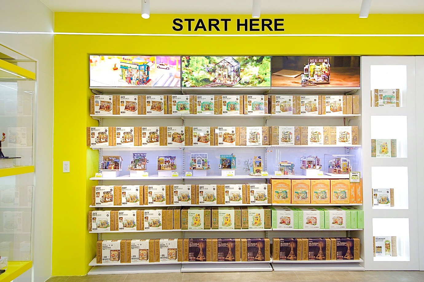 Công ty Clever World ra mắt “PEEKTOY STORE” đầu tiên tại TP Hồ Chí Minh- Ảnh 6.