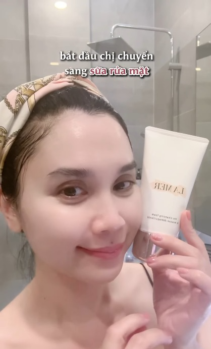 "Chị bán gạo" và chu trình skincare 14 bước, mẹ bắt chăm da từ năm 12 tuổi- Ảnh 7. "Chị bán gạo" và chu trình skincare 14 bước, mẹ bắt chăm da từ năm 12 tuổi- Ảnh 7.